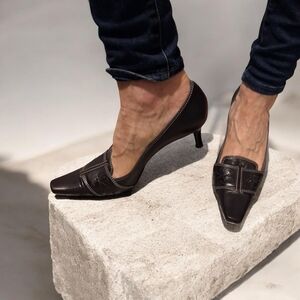 Cole Haan Vintage Black Leather Kitten Pumps Women's Size 9